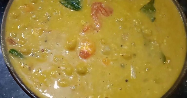 Hotel Style Green peas curry