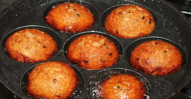 Semolina Unniyappam