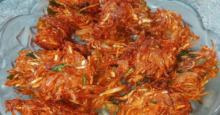 Cabbage Pakavada