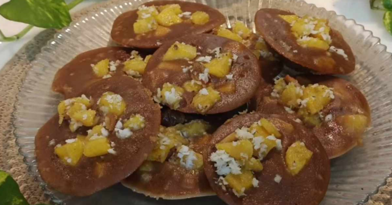 Banana wheat flour snack