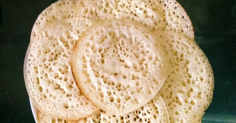 Mutta pathiri