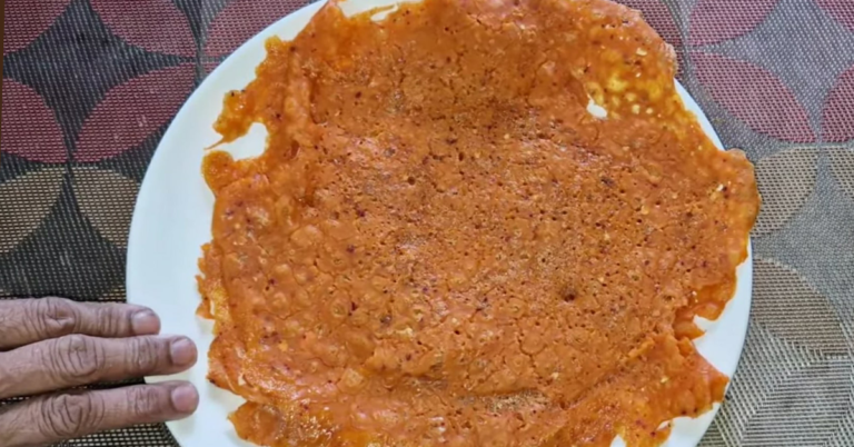 Tomato masala dosa for breakfast